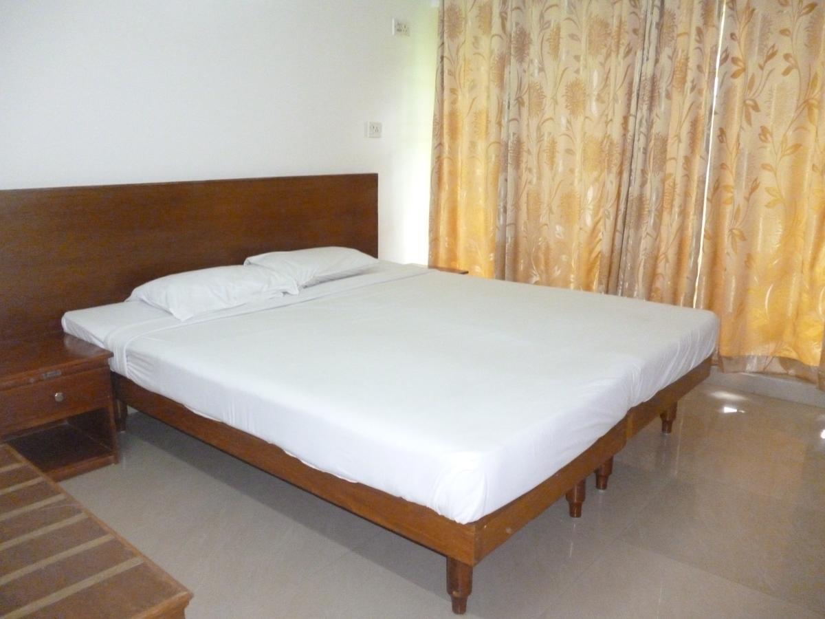 Ktdc Kumarakom Gateway Resort アーラップーザ県 エクステリア 写真